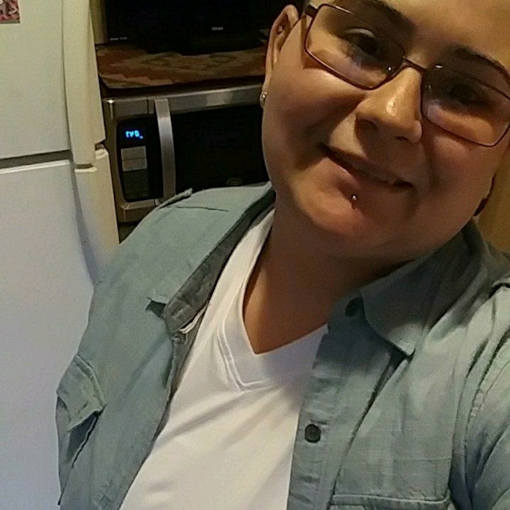 Meet your Posher, Jaynelie